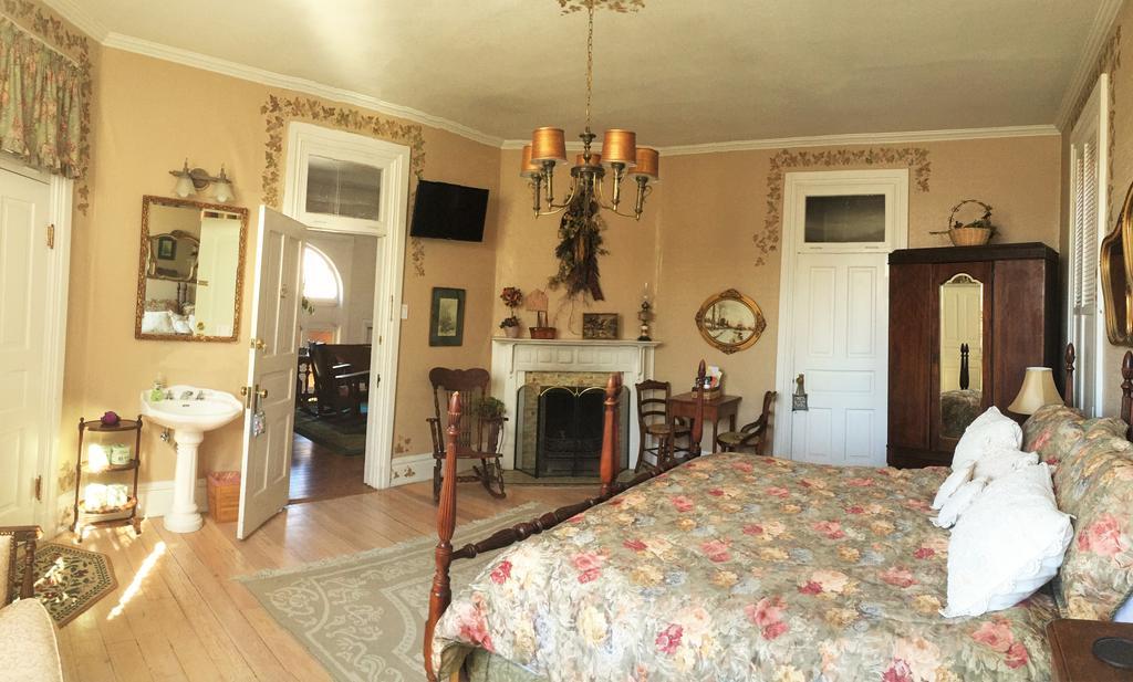 Historic Ellerbeck Mansion Bed & Breakfast 솔트레이크시티 객실 사진